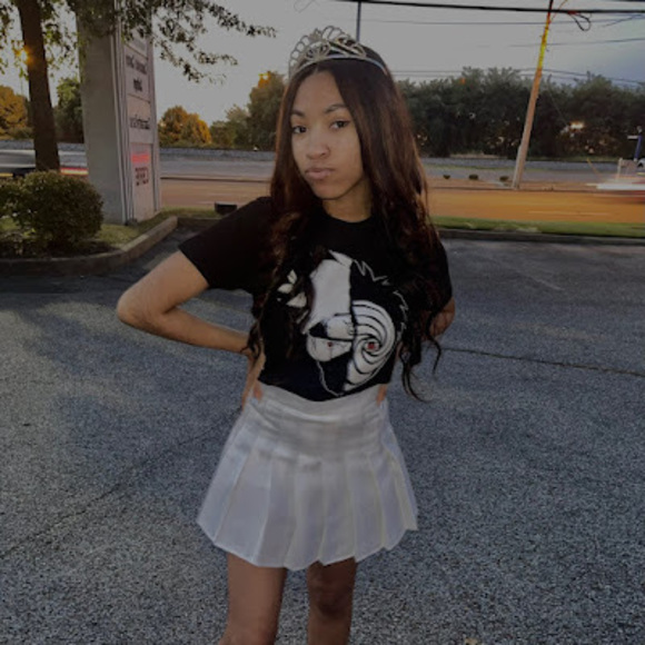 Meet your Posher, Aliya - Picture 1 of 1